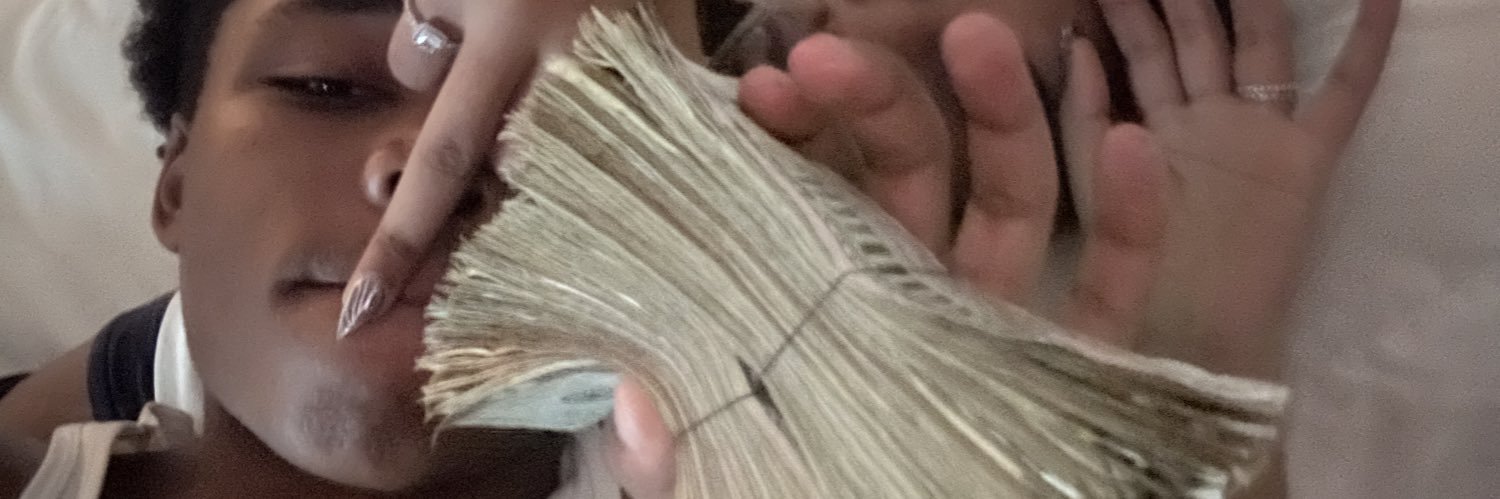 k m g 🧷's banner