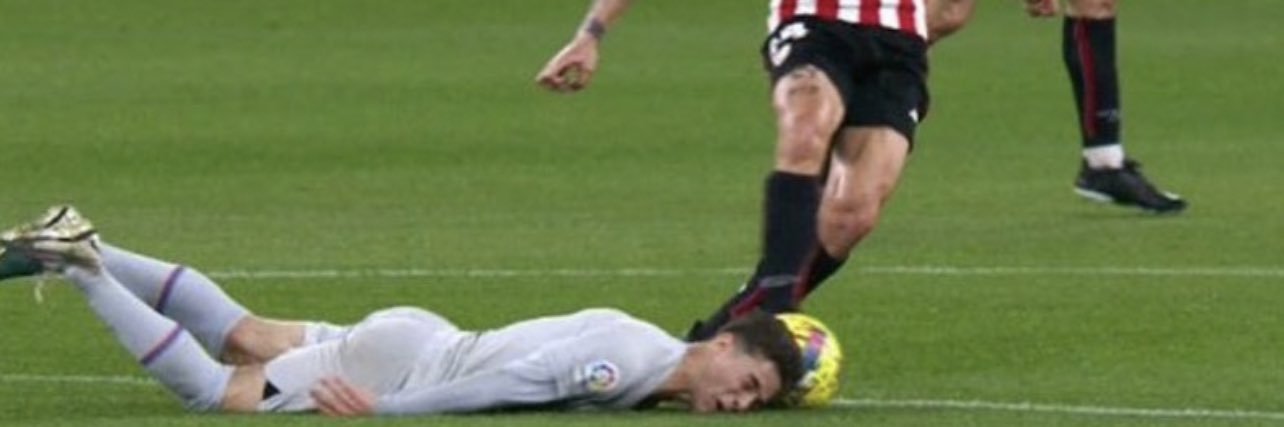 GAVl = YELLOW CARD 🟨's banner