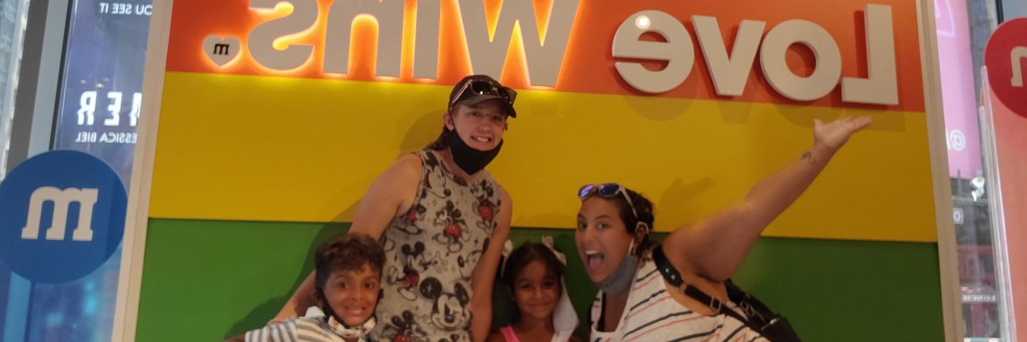 nicoledx31's profile banner image