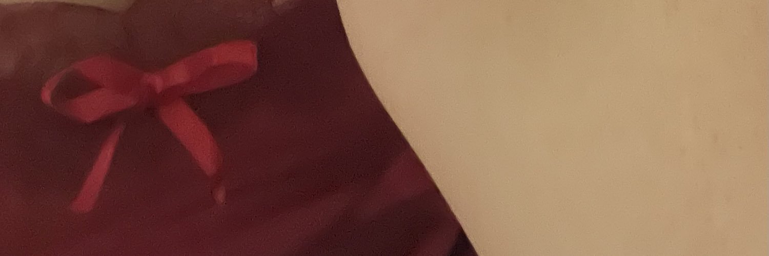 Rae Qy banner
