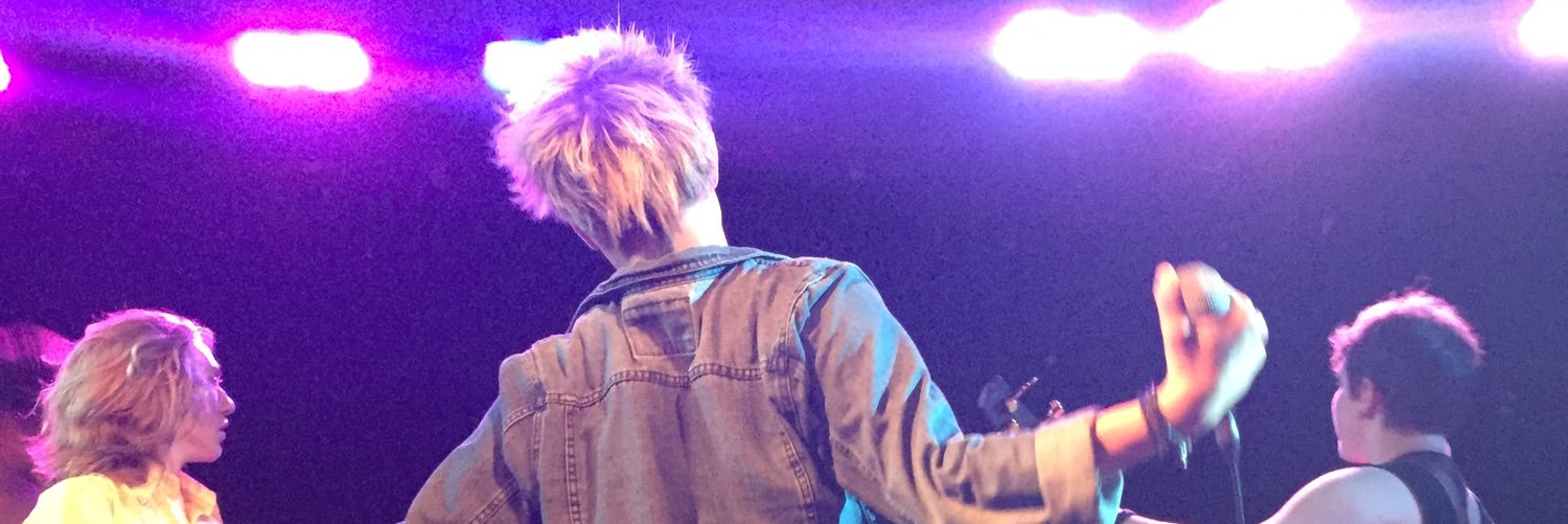 flyaway_mimi's profile banner image