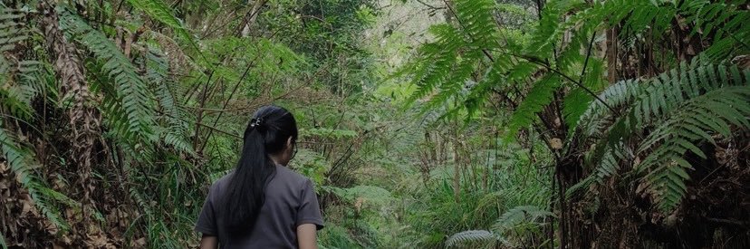 valenchloe__'s profile banner image
