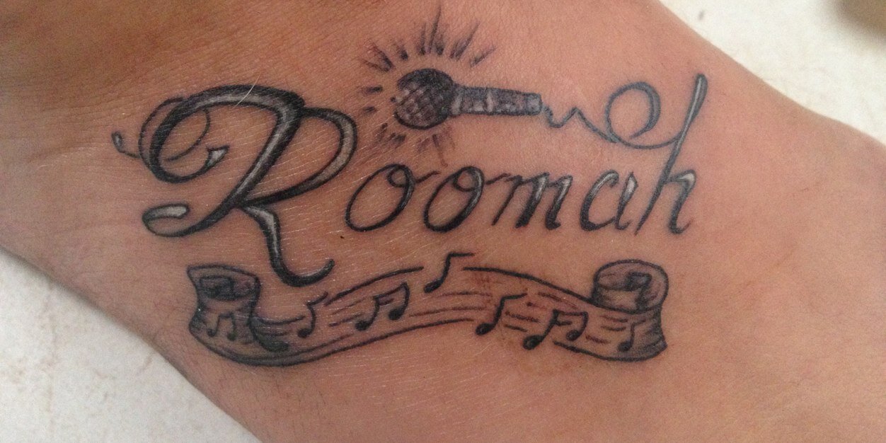 RoomahArtist's profile banner image