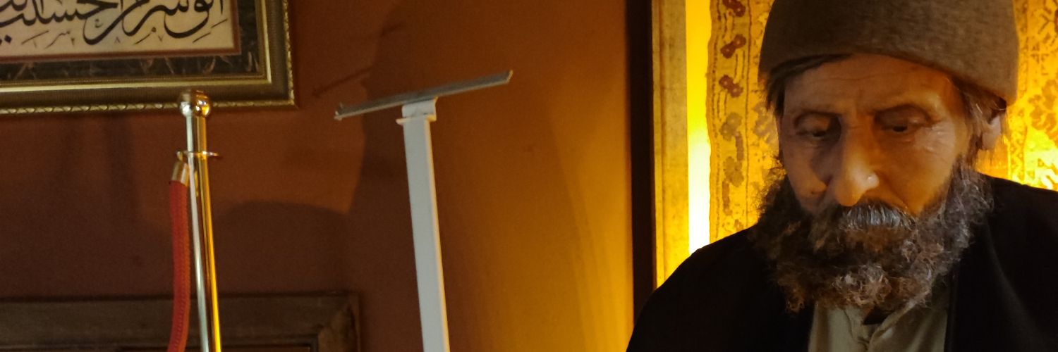 Canbeyy2710's profile banner image
