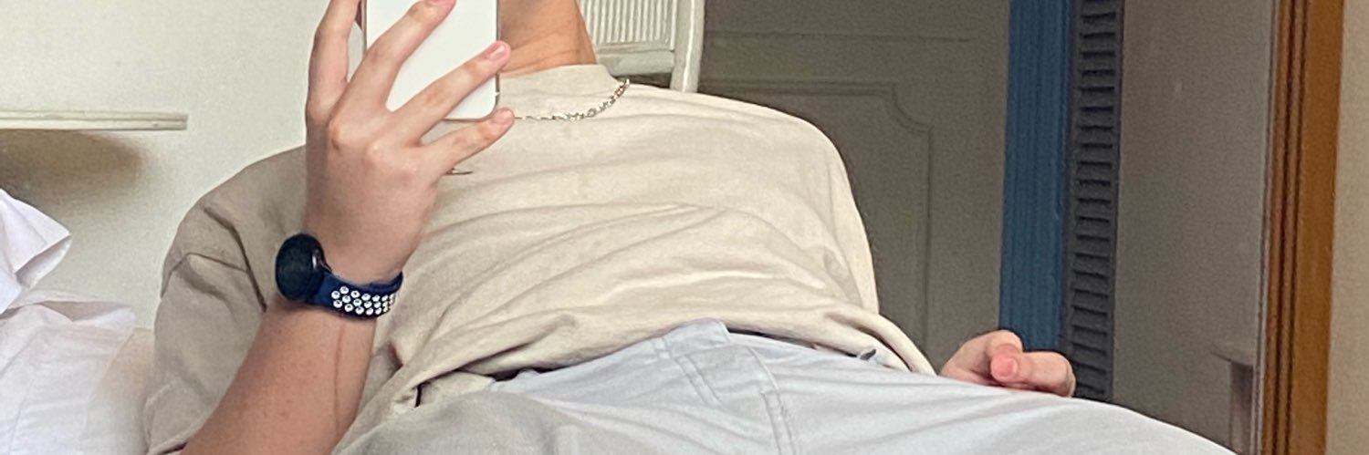ejmrnl's profile banner image