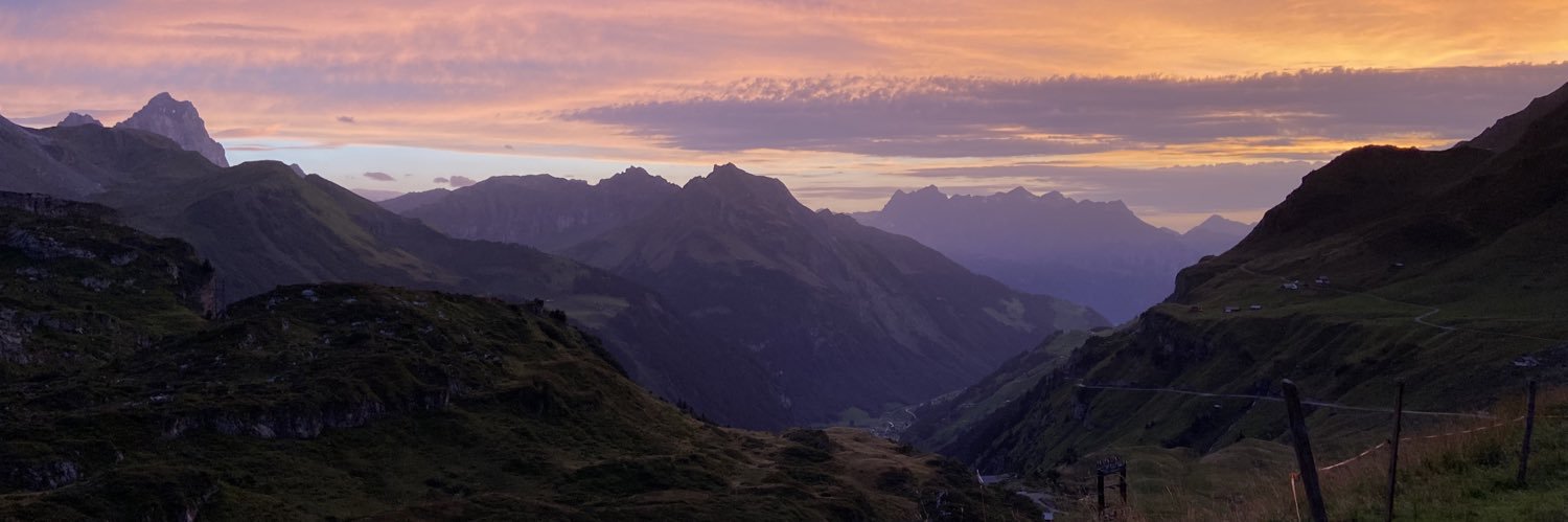 peterzberg's profile banner image