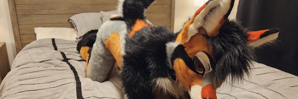 rogueyotie Profile Banner