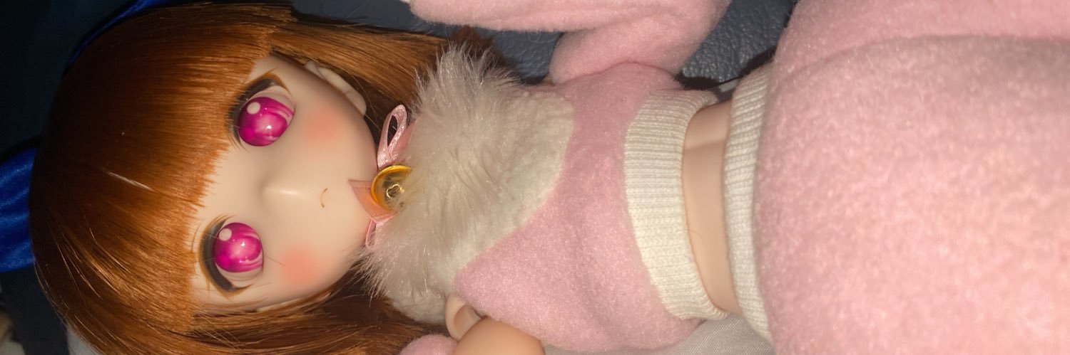 Lilith_E's profile banner image