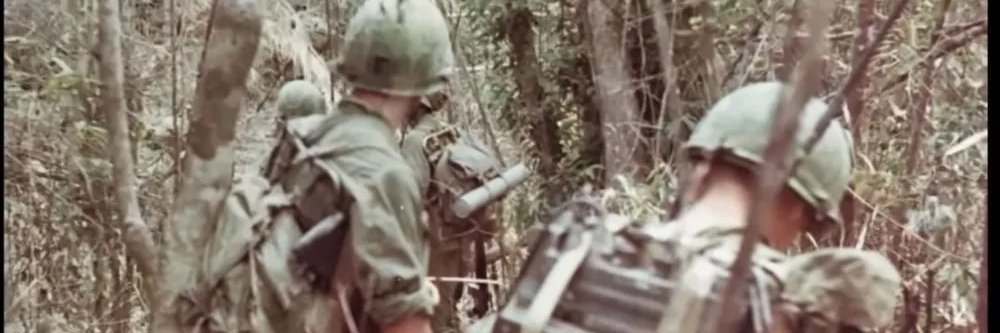 ArmyPhotogVietnam banner