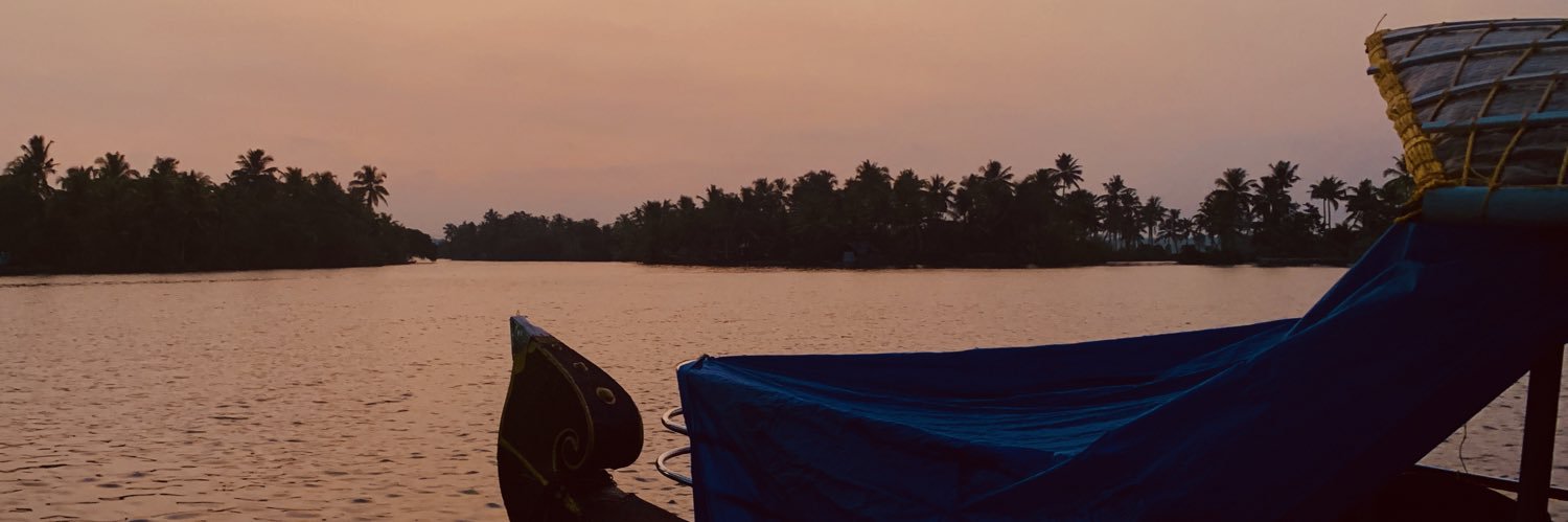 Vedosh's profile banner image