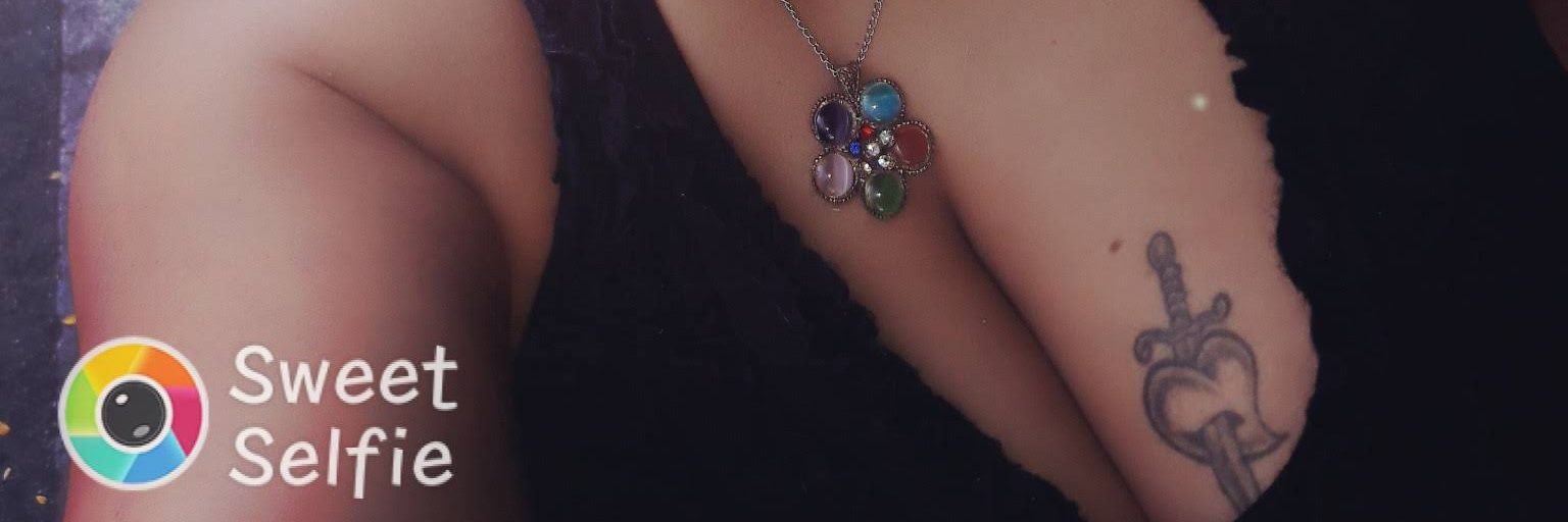 GABRIELA A FARIAS banner