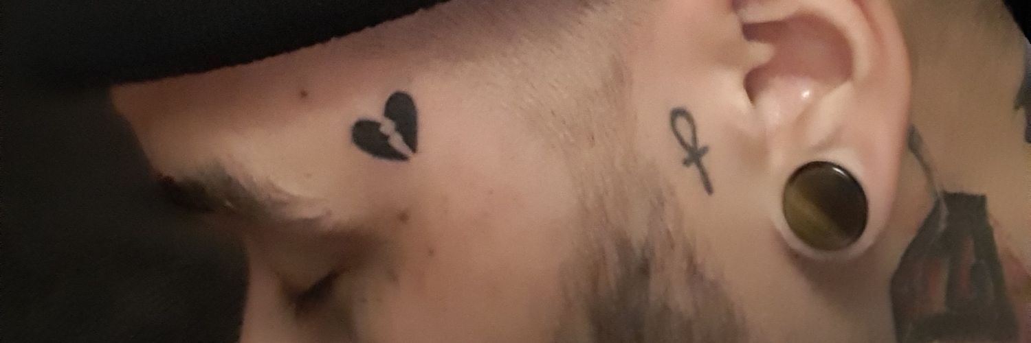 camcooln's profile banner image