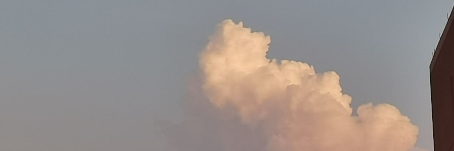 youque7's profile banner image