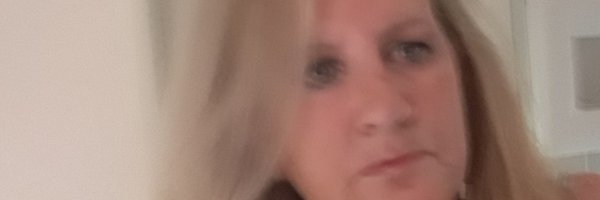 Elizabeth22226 Profile Banner