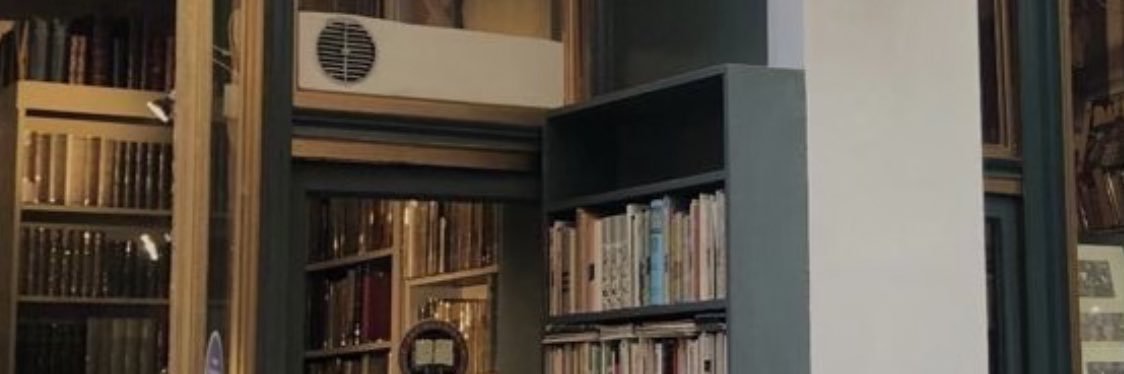 @izzawrites banner