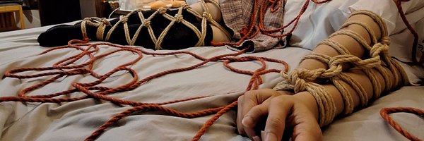54cocolovesm Profile Banner