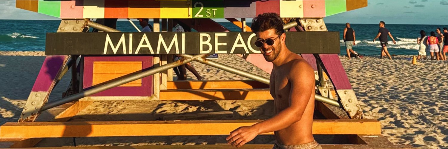 aldofeoli's profile banner image