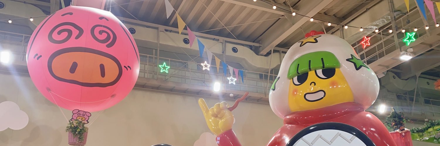 o1uev2's profile banner image