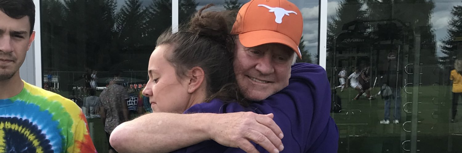 rachel_bloom4's profile banner image