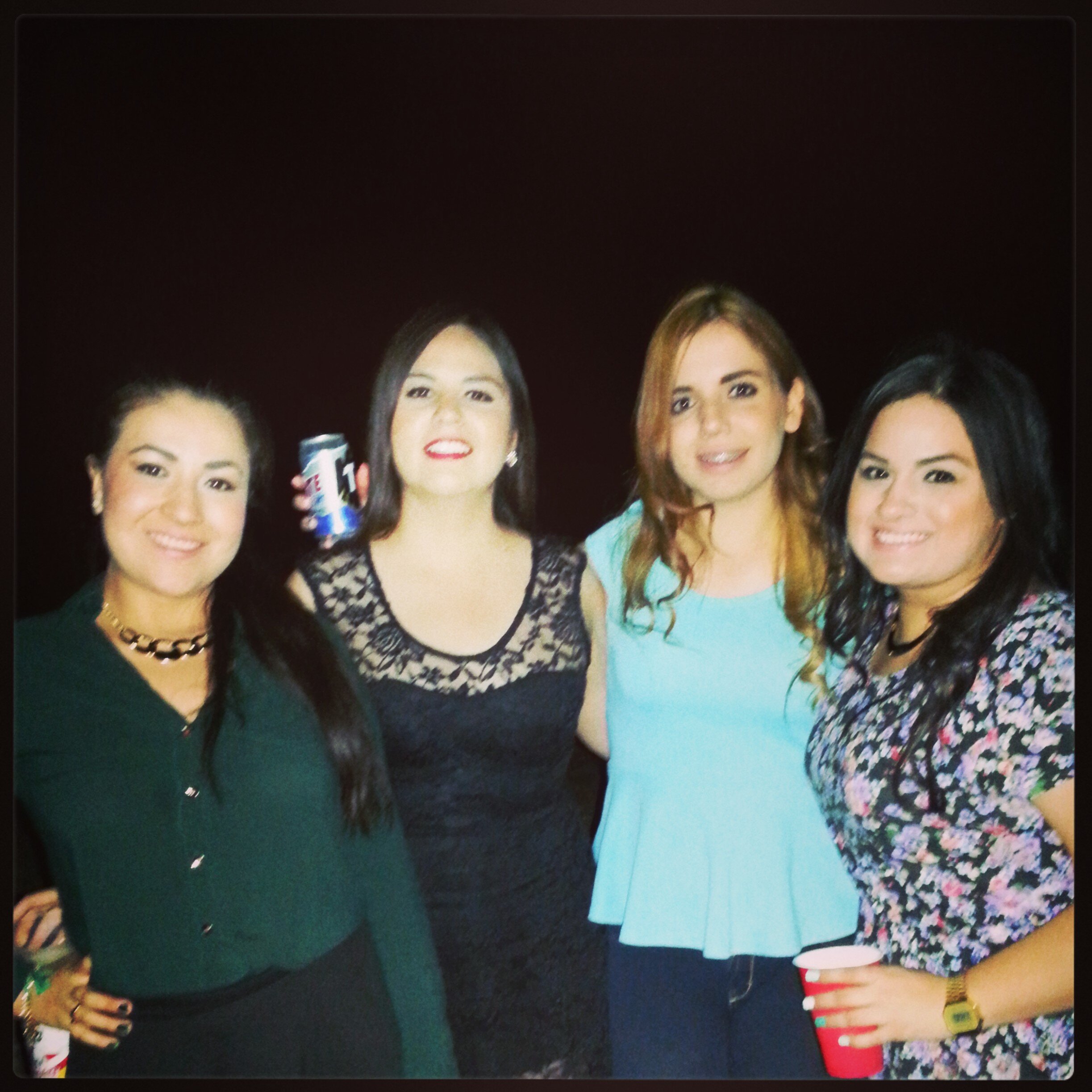 anacarozb's profile banner image