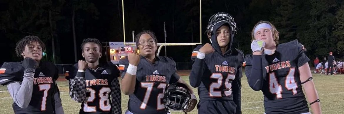 Corey Holcomb⁷ banner