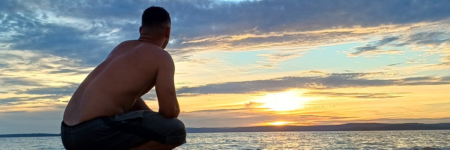 Douglas_Camargos_official banner