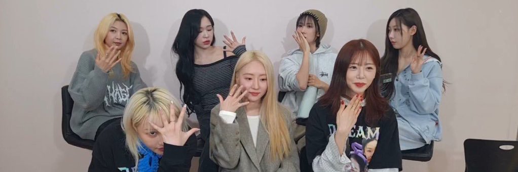 #1 dc high note lesbian stan always with deukae banner