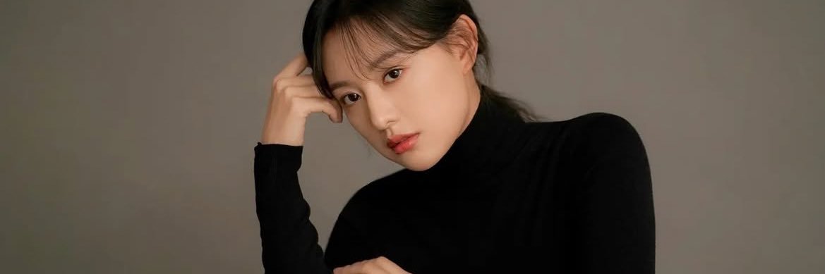 kimgeewons's profile banner image