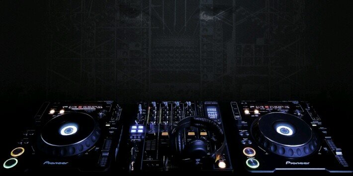 DjTstreets's profile banner image