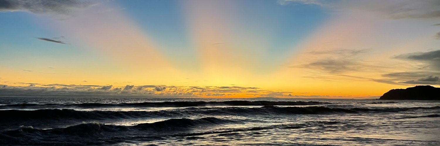 iamrobertv's profile banner image