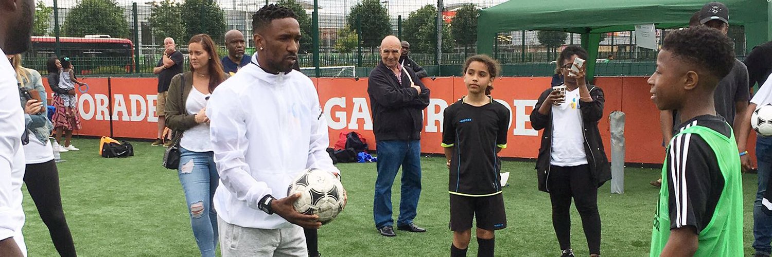 Jermain Defoe Fdn banner