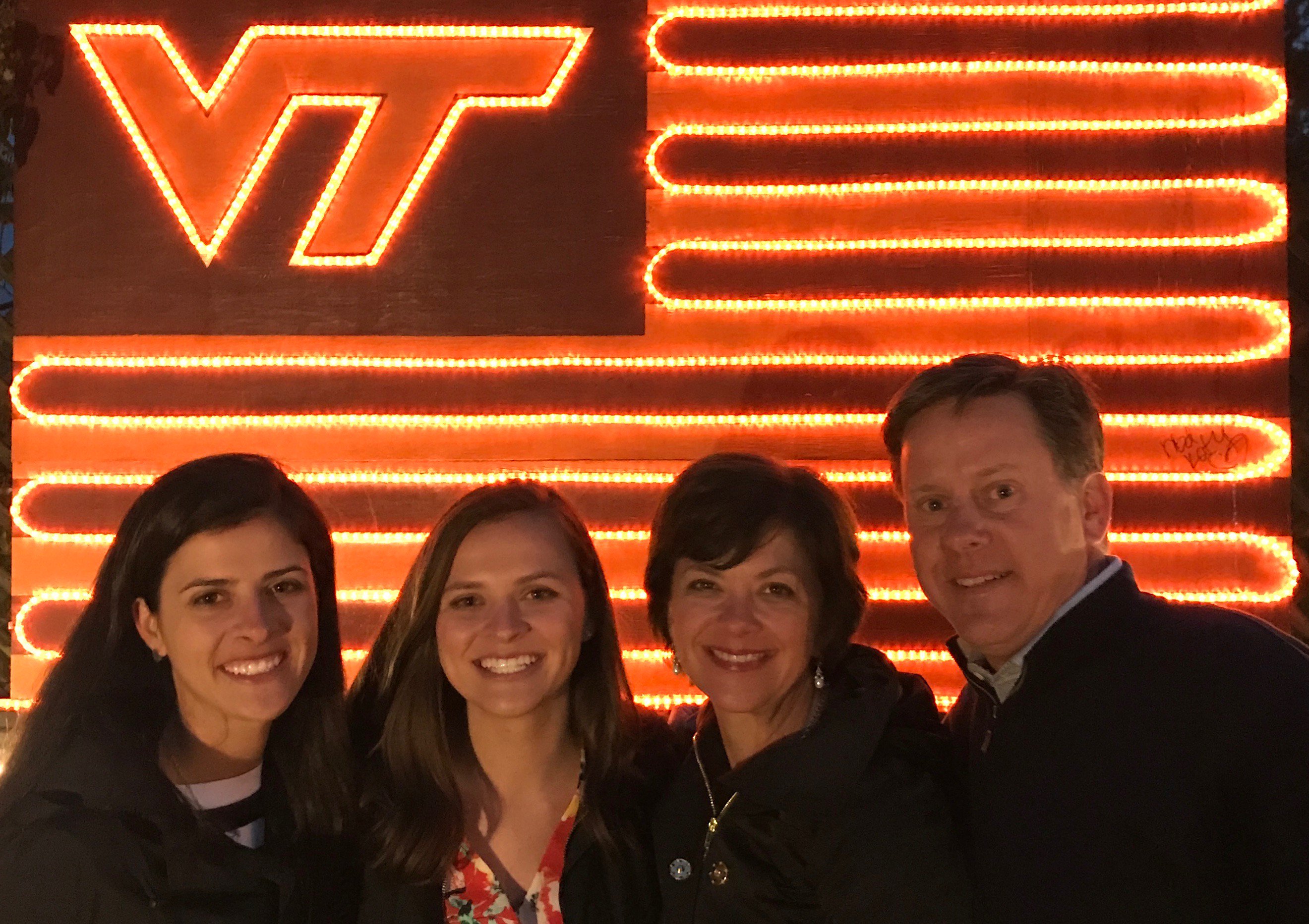 1vtmom's profile banner image