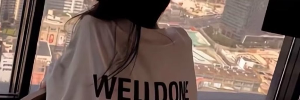 MercedesGloria's profile banner image