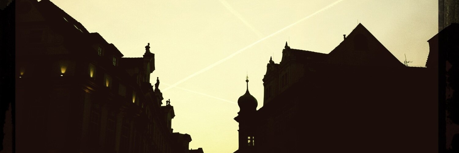chiawenlin's profile banner image