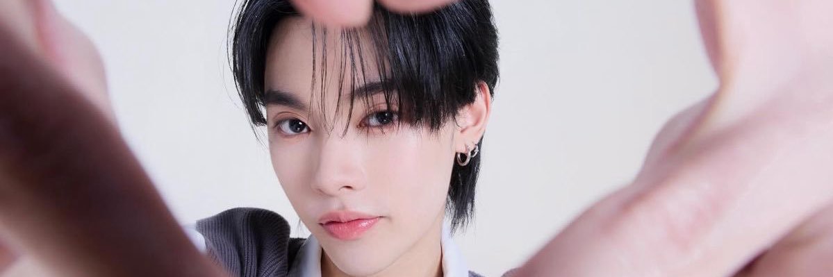 axbxcx05's profile banner image