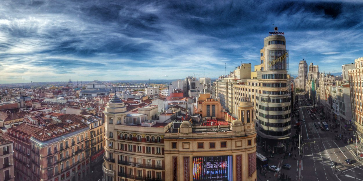 elmio0308's profile banner image