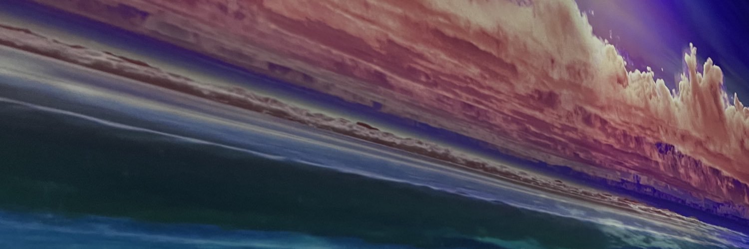 Tay 🪼's banner