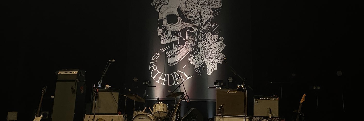 eatthetv's profile banner image