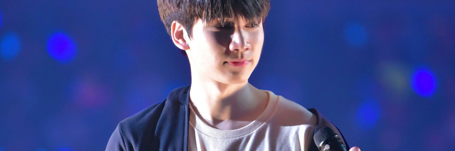 Hyuk_CKQBOTH's profile banner image