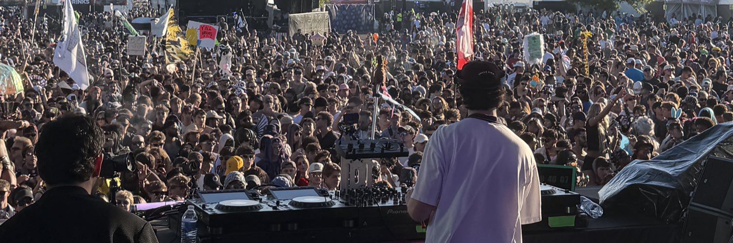 pnkksh's profile banner image