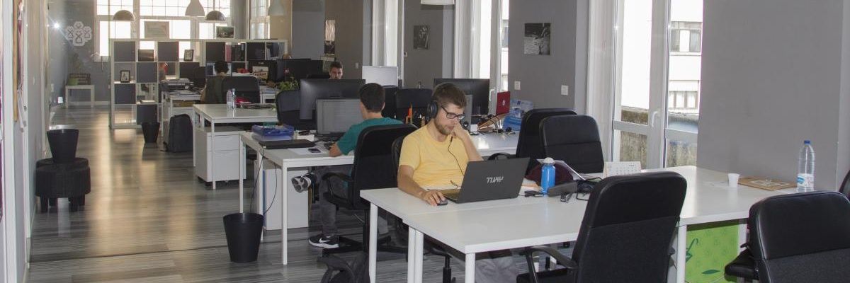 DoutroxeitoCoworking banner