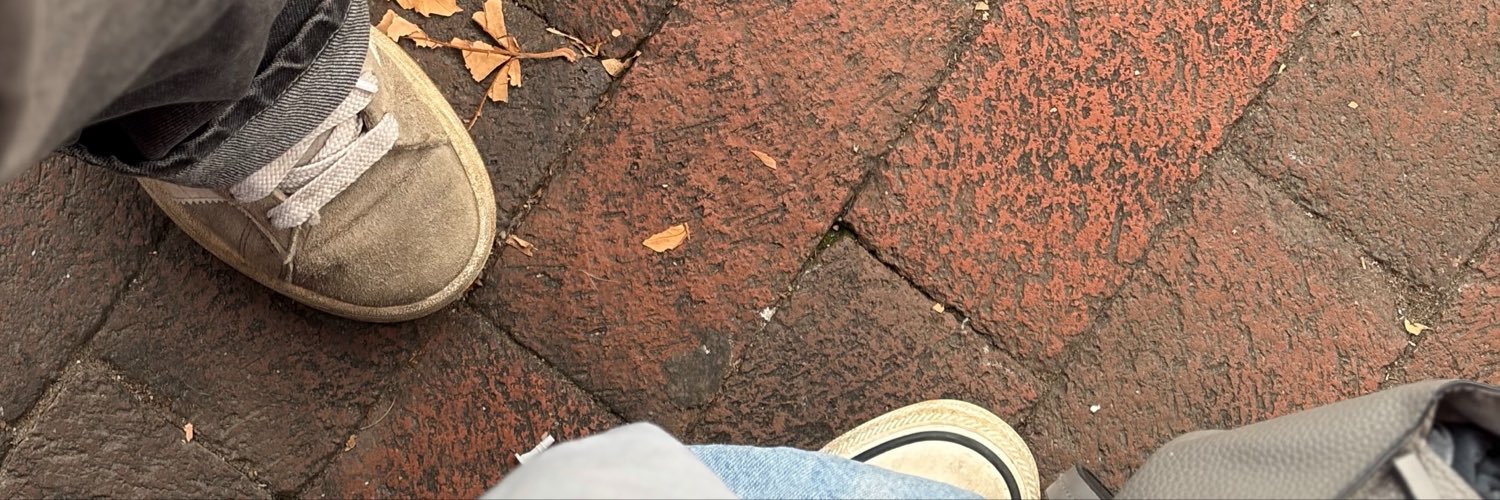 chloecollet5's profile banner image