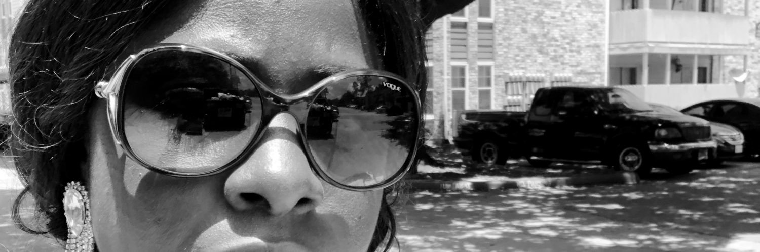 debbienwofor's profile banner image