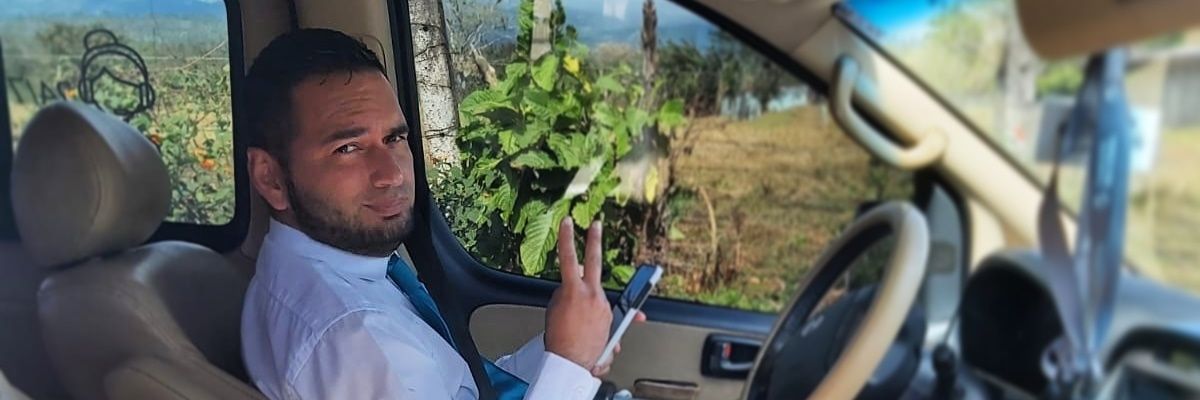 mariolovar's profile banner image
