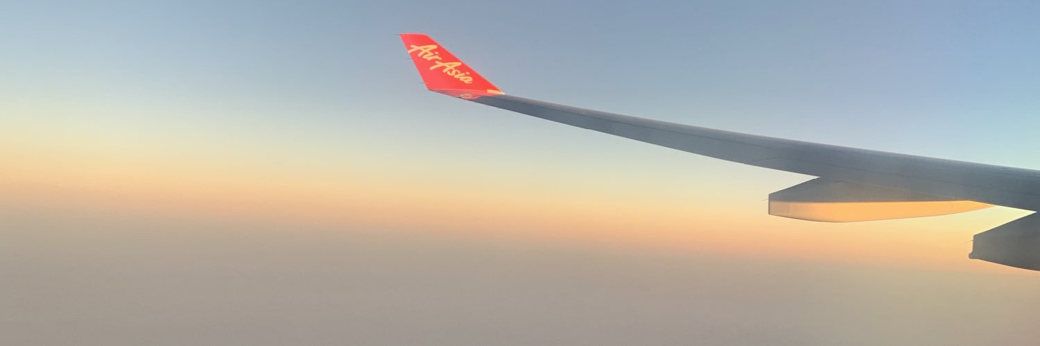 1775b's profile banner image
