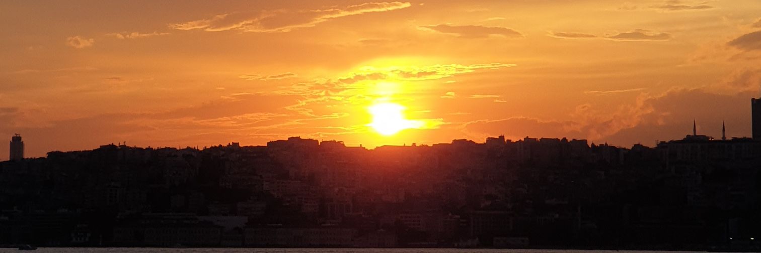 yaziyor__'s profile banner image