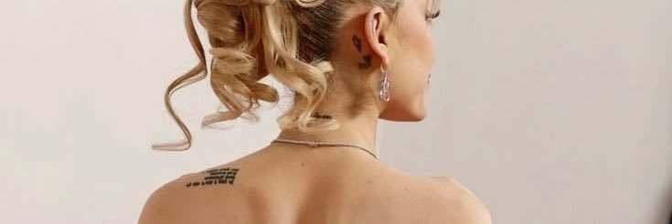 ashreniley's profile banner image