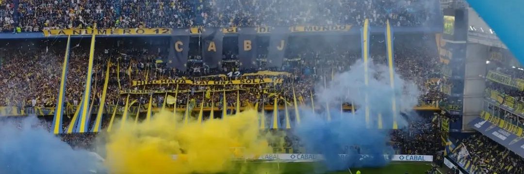 aralavezzi's profile banner image
