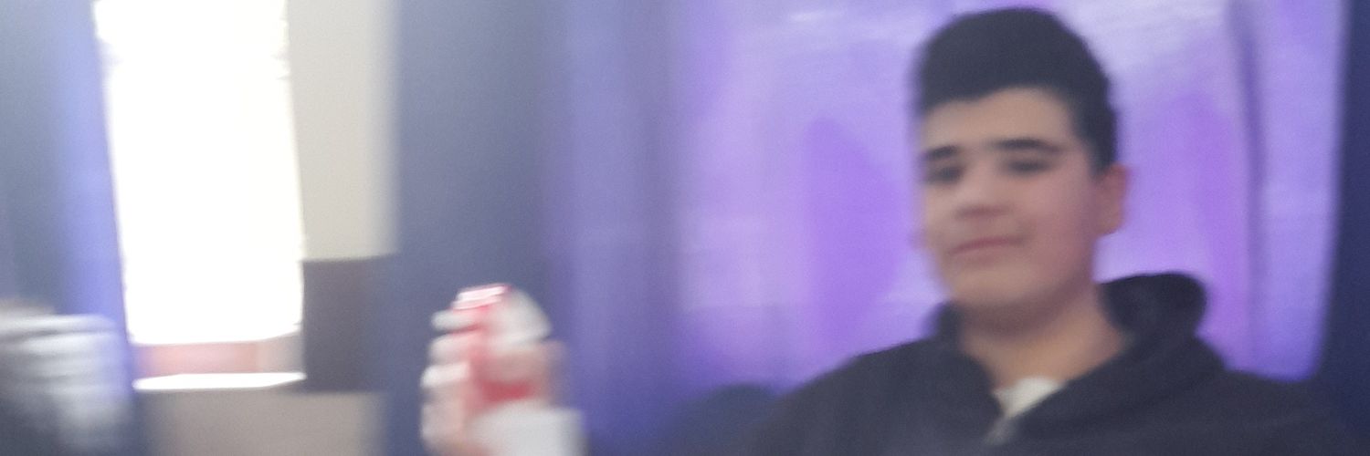 Vichoooqb's profile banner image