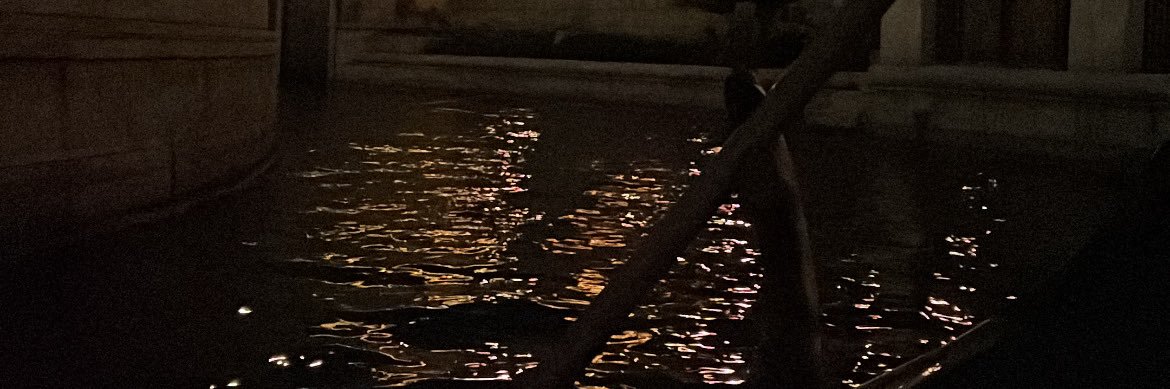 dm_d8_'s profile banner image